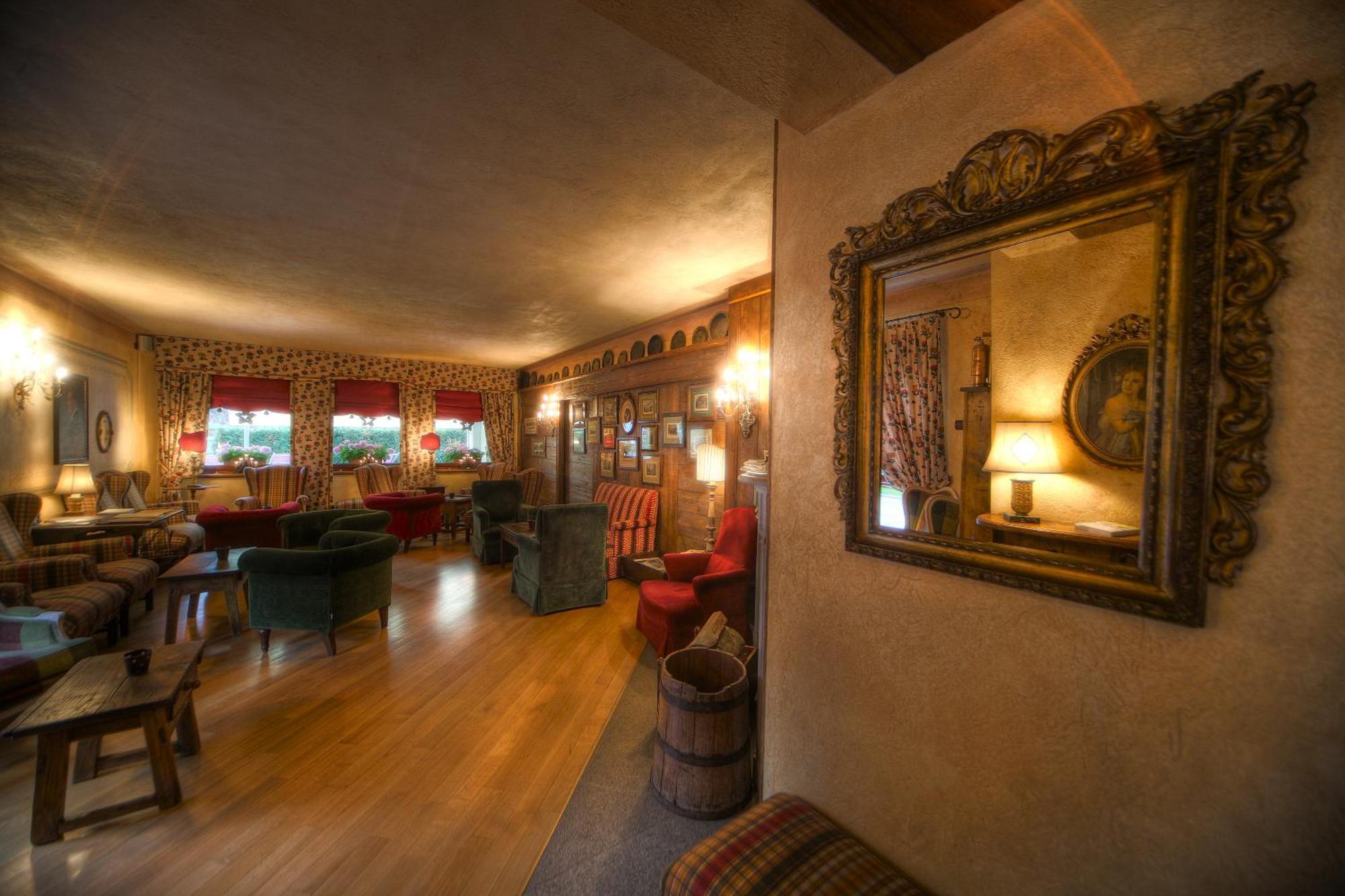 Villa Novecento Romantic Hotel - Estella Hotel Collection & Experience Courmayeur Dış mekan fotoğraf