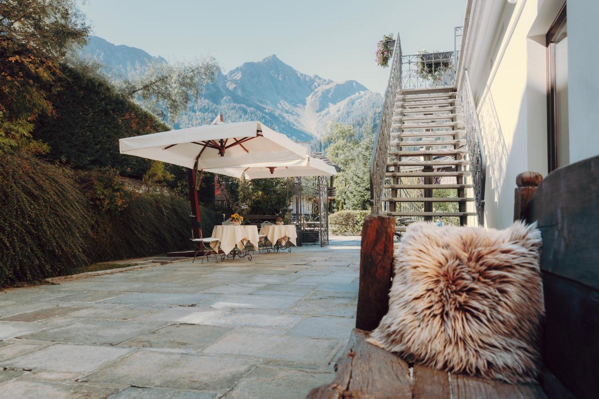 Villa Novecento Romantic Hotel - Estella Hotel Collection & Experience Courmayeur Dış mekan fotoğraf